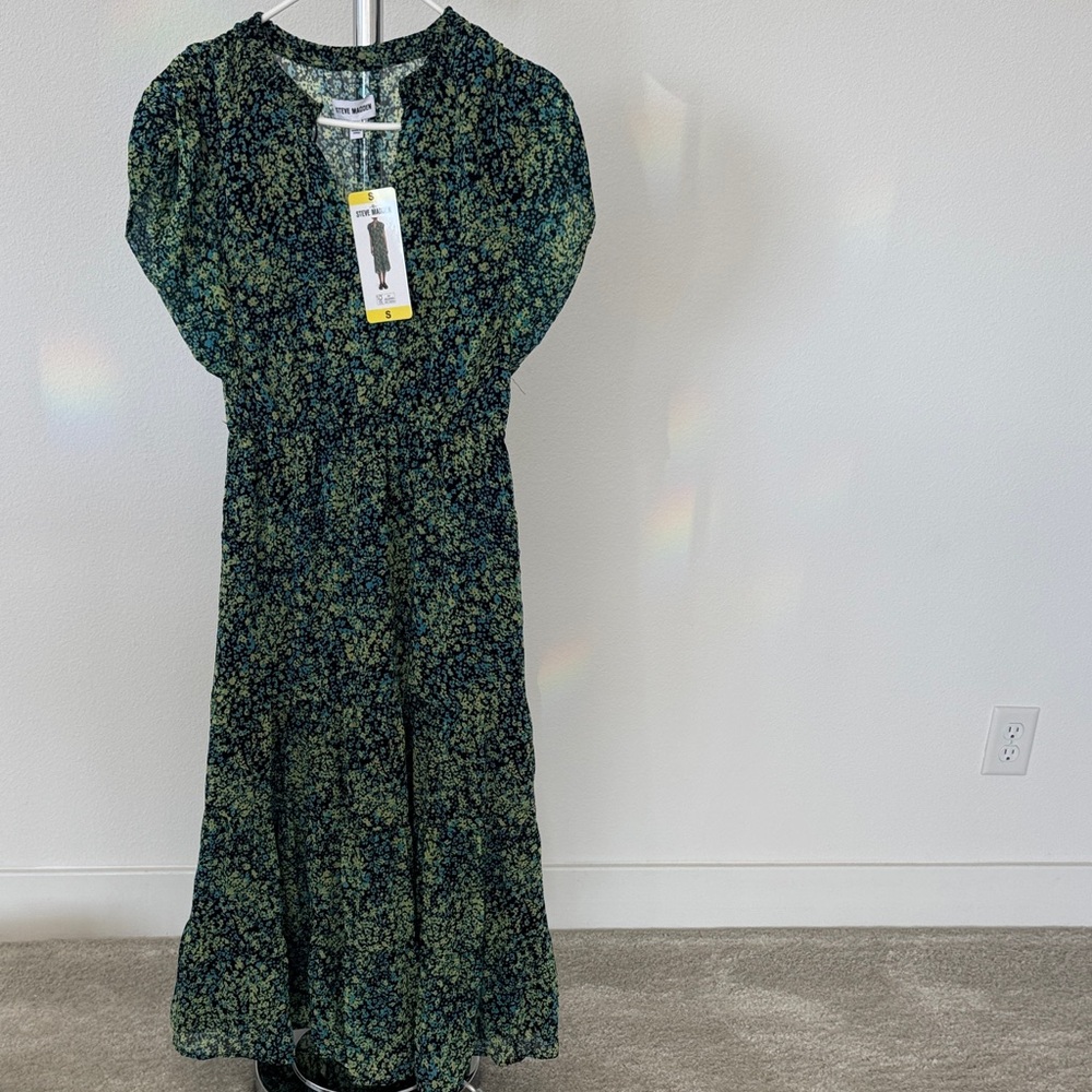 Steve Madden Women’s Floral Dress in Blue, Green and Black, Small - NWT